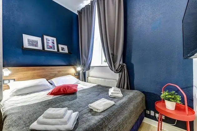 Standard Tek Büyük Yataklı Oda