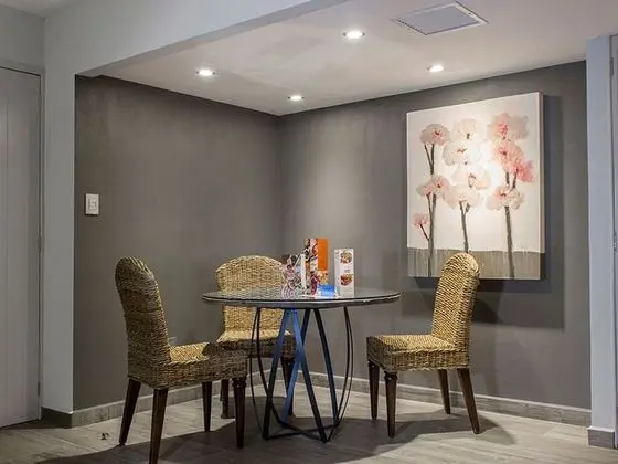 Junior Suite, Executive