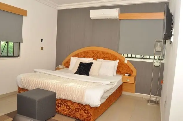 Luxury Oda, 1 En Büyük (King) Boy Yatak