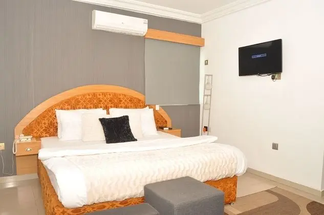 Luxury Oda, 1 En Büyük (King) Boy Yatak