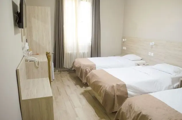 Standard Üç Kişilik Oda