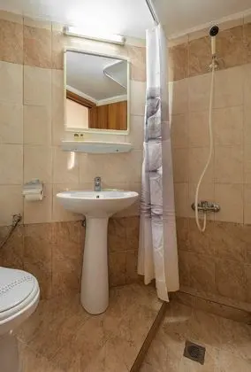 Standard Üç Kişilik Oda