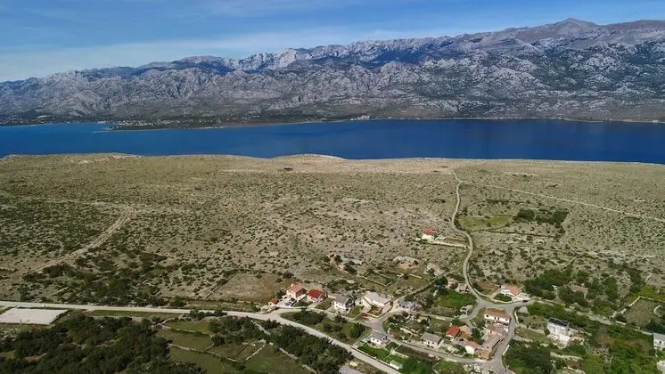 Villa, Sigara İçilebilir