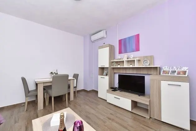 Villa, Sigara İçilebilir