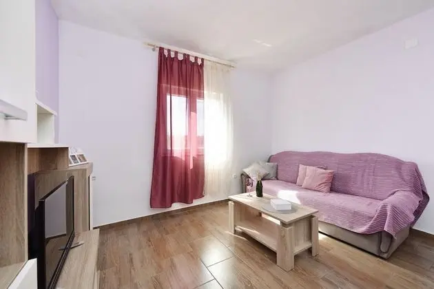 Villa, Sigara İçilebilir