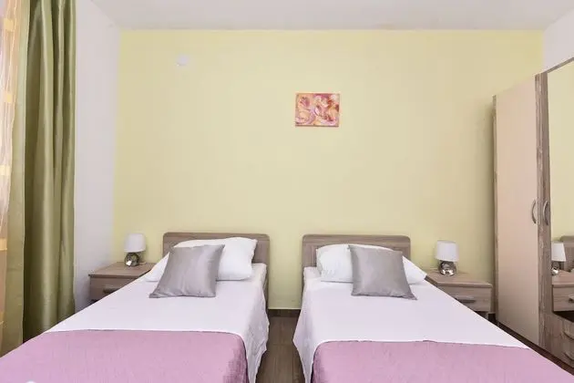 Villa, Sigara İçilebilir