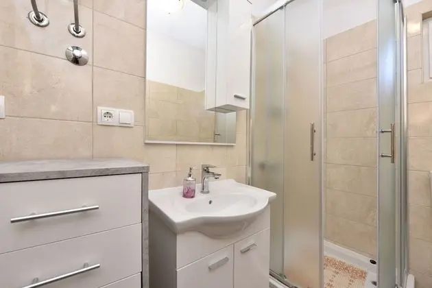 Villa, Sigara İçilebilir