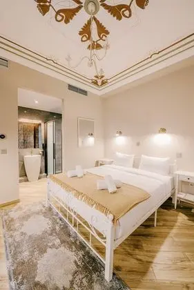 Deluxe Üç Kişilik Oda