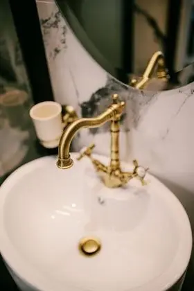 Design Tek Büyük Yataklı Oda