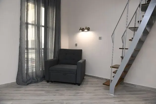 Romantic Üç Kişilik Oda, 1 Büyük (Queen) Boy Yatak ve Çekyat