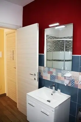 Tek Büyük veya İki Ayrı Yataklı Oda, Şehir Manzaralı (Folklore)