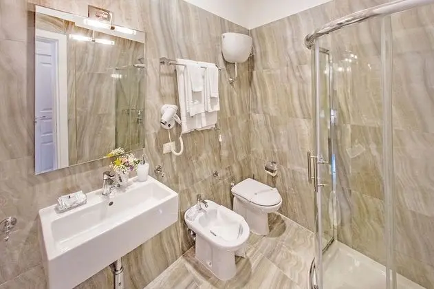 Tek Büyük veya İki Ayrı Yataklı Oda