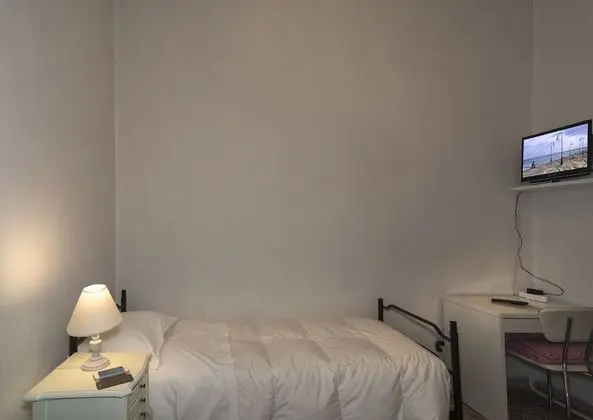Tek Kişilik Oda, Ortak Banyo