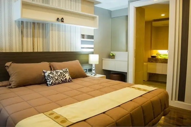 Grand Deluxe Suite