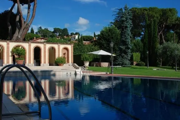 Villa, Sigara İçilebilir