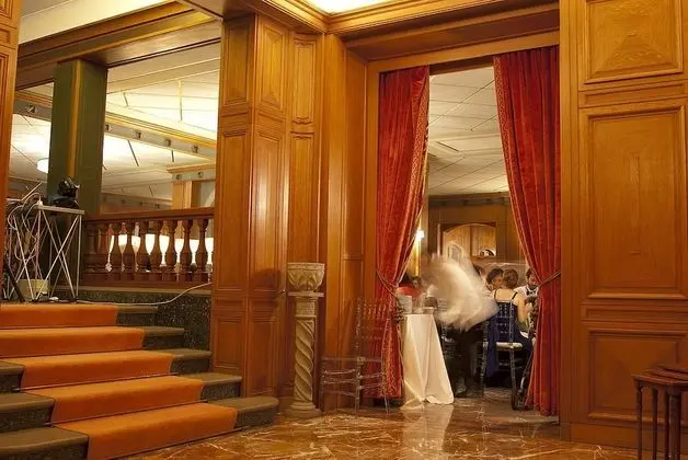 Villa, Sigara İçilebilir