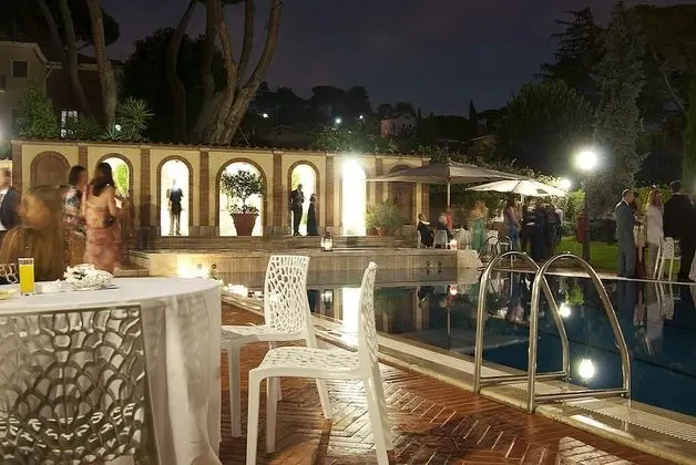 Villa, Sigara İçilebilir