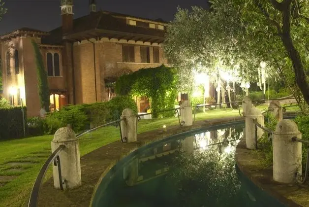 Villa, Sigara İçilebilir