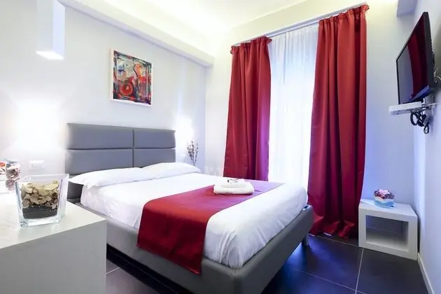 Standard Tek Büyük Yataklı Oda