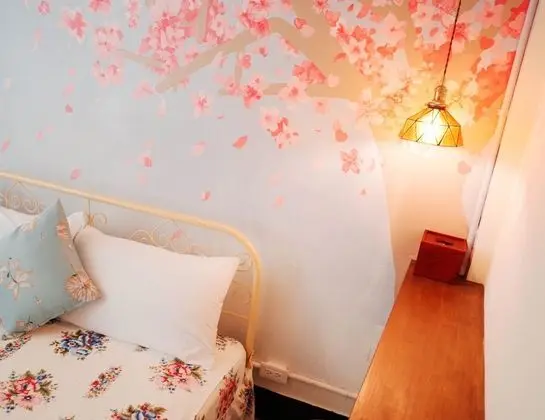 Romantic Tek Büyük Yataklı Oda, 1 Çift Kişilik Yatak, Ortak Banyo