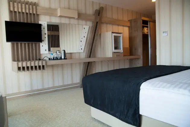 Cift Kişilik, Terasli Standard Custom Oda