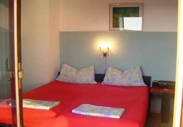 Apart Daire (Nebo - 80 m from beach - A1 Zeleni (2)