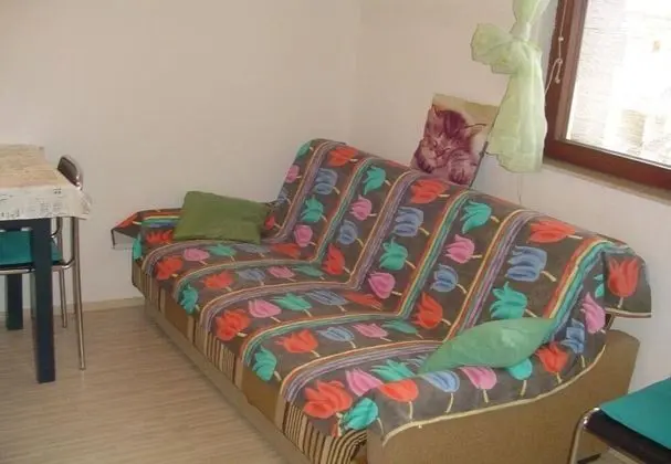 Apart Daire (Nebo - 80 m from beach - A1 Zeleni (2)