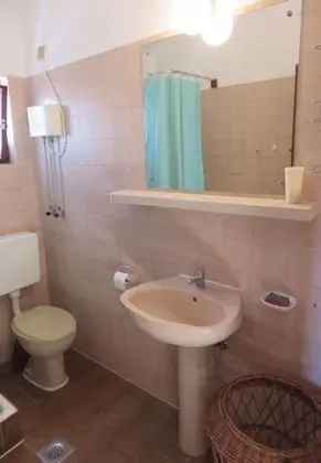 Apart Daire (Nebo - 80 m from beach - A1 Zeleni (2)