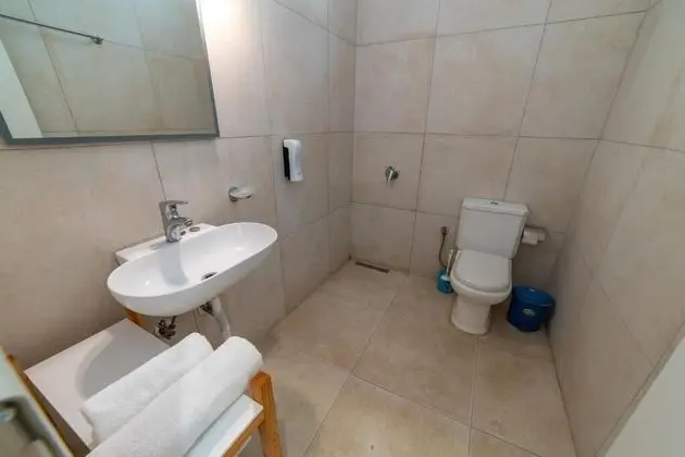 Tek Büyük Yataklı Oda, Balkon