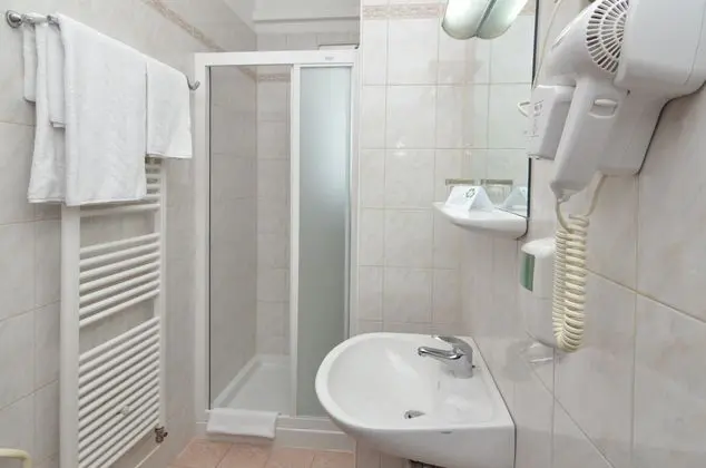 Tek Kişilik Oda Standard