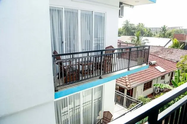 Deluxe Tek Büyük Yataklı Oda, Havuz Manzaralı, Havuz Kenarı