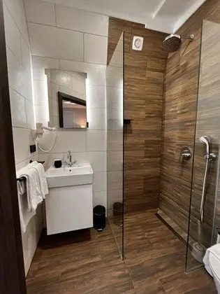 Superior Üç Kişilik Oda