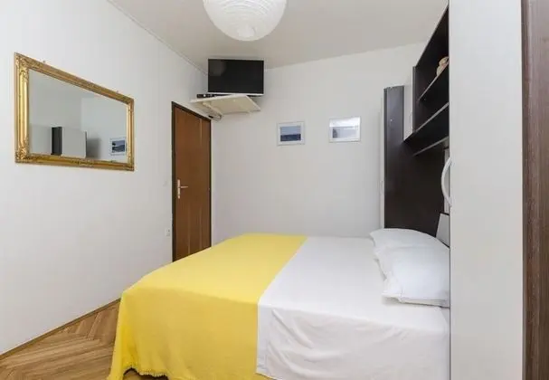 Stüdyo (Neda - 150 M from pebble beach - SA3()