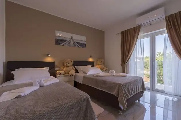 Villa, Kişiye Özel Havuzlu