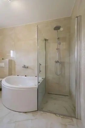Villa, Kişiye Özel Havuzlu