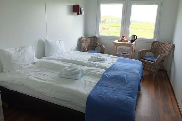 Tek Büyük veya İki Ayrı Yataklı Oda, Özel Banyo, Göl Manzaralı