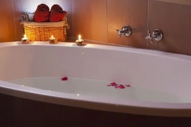 Süit, 2 Tek Kişilik Yatak