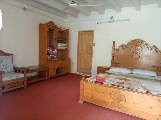 Standard Tek Büyük Yataklı Oda