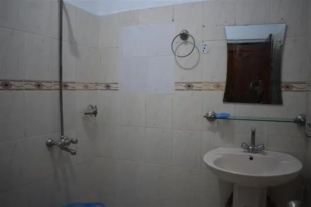 Üç Kişilik Oda