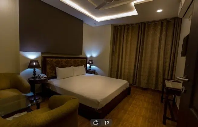 Deluxe Tek Büyük Yataklı Oda