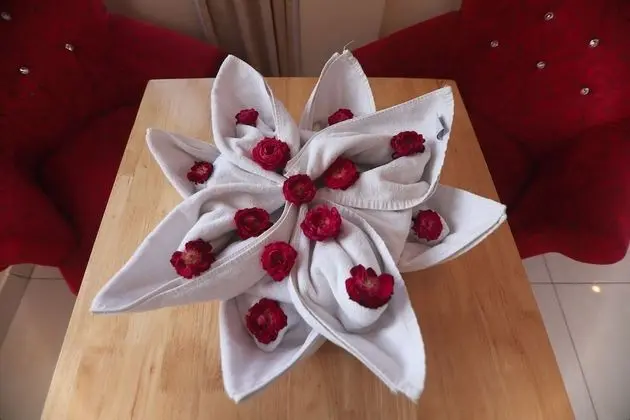 Honeymoon Süit, 1 En Büyük (King) Boy Yatak, Nehir Manzaralı