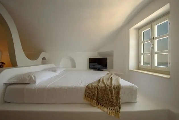 Junior Süit, Sıcak Su Küveti (Caldera View)