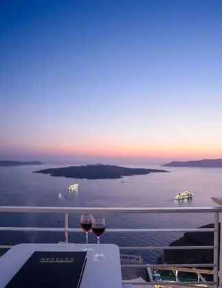 Senior Süit, Sıcak Su Küveti (Caldera View)