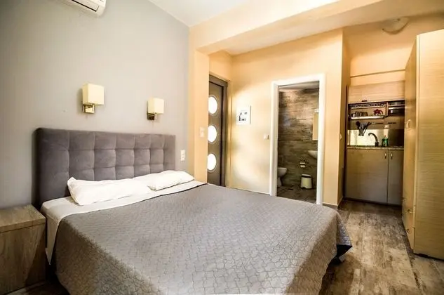 Double Bed Budget Studio