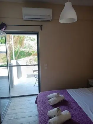 Double Bed Budget Studio