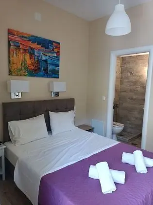 Double Bed Budget Studio