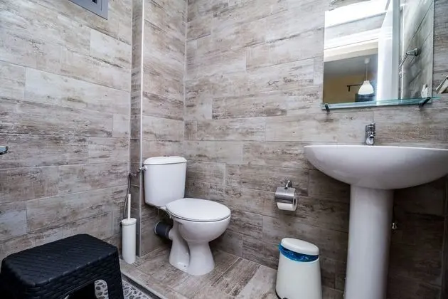 Double Bed Budget Studio