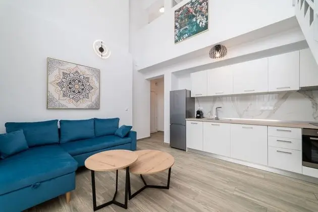 Çatı Katı (Loft)