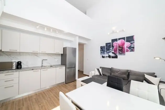 Çatı Katı (Loft)