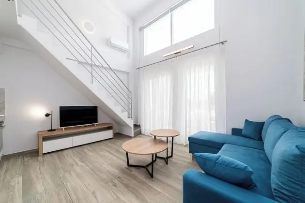 Çatı Katı (Loft)